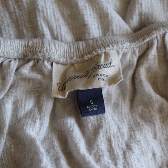 Universal Thread Top - Picture 5 of 5